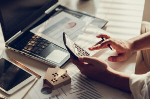 Image depicting advice for pricing your home