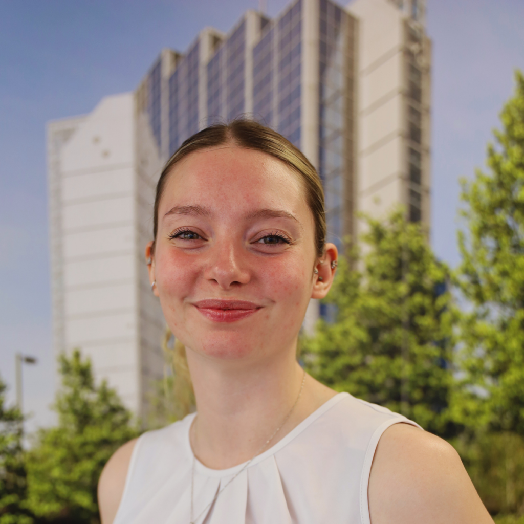 Tabby Murray, Valuer / Sales Negotiator  at Parkers Basingstoke Estate Agents